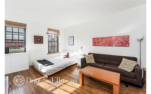 Sold by Douglas Elliman | media 7