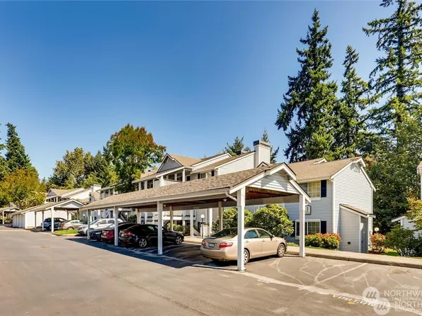 23321 Cedar Way #J304, Mountlake Terrace, WA 98043