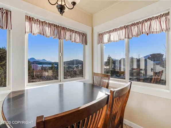 634/638 Grant St, Ketchikan, AK 99901