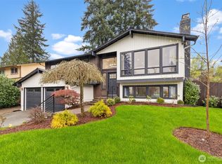 2517 Valley Circle Dr, Bothell, WA 98012