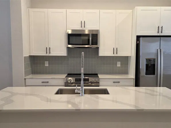 8713 Cosmicos St, Austin, TX 78736