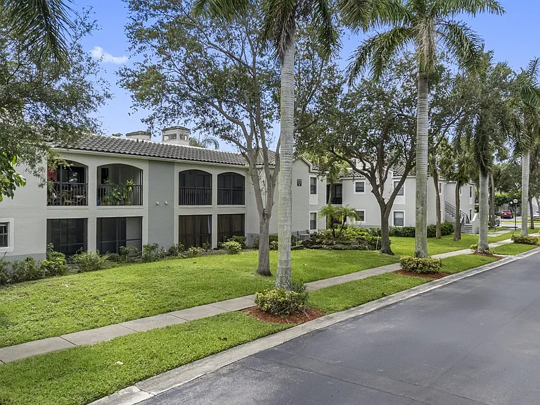 Stella Boca Raton Apartments — Photo 17