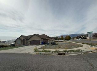 72 S Cherry Blossom Ln, Grantsville, UT 84029
