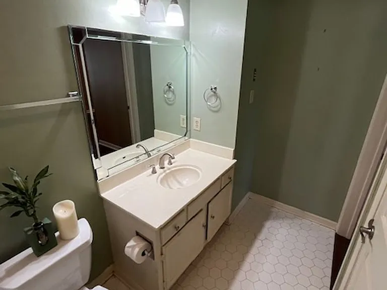 2805 Foxcroft Rd #704 — Photo 39