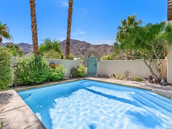 54125 Eisenhower Dr, La Quinta, CA 92253