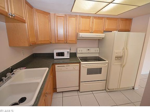 4th image of 3704 Broadway APT 319B
