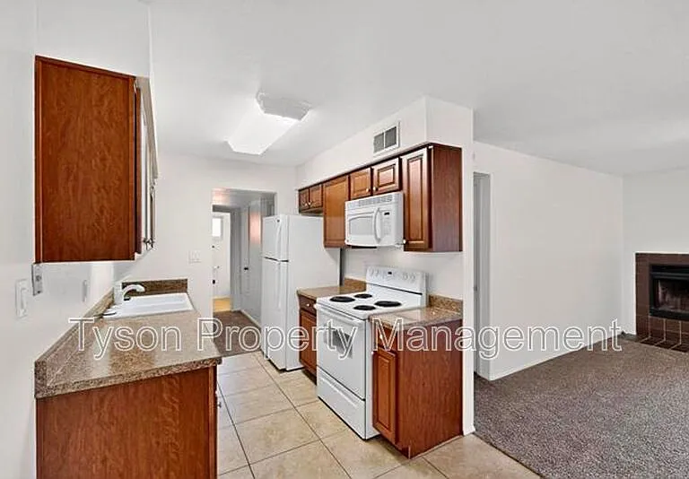 12201 Haines Ave NE #A — Photo 7