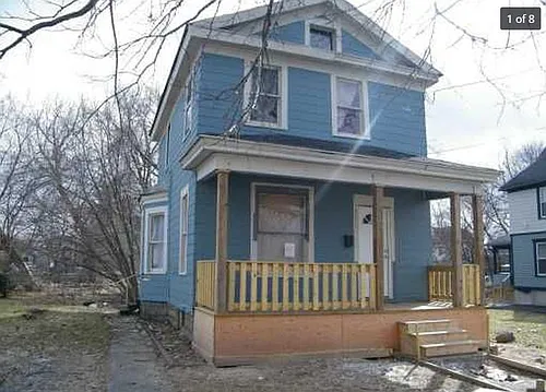 109 W Corning Ave Photo 1