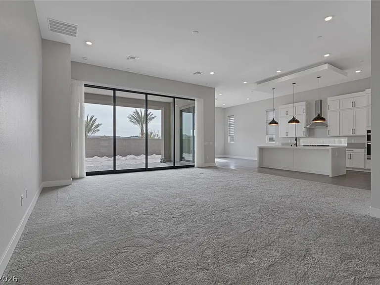 5008 Terramont Dr — Photo 8