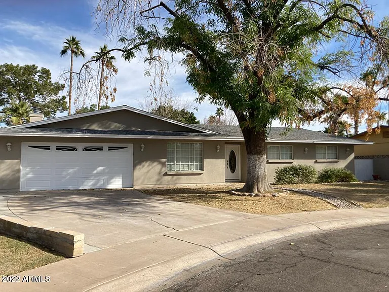 1832 E Alameda Dr — Photo 35