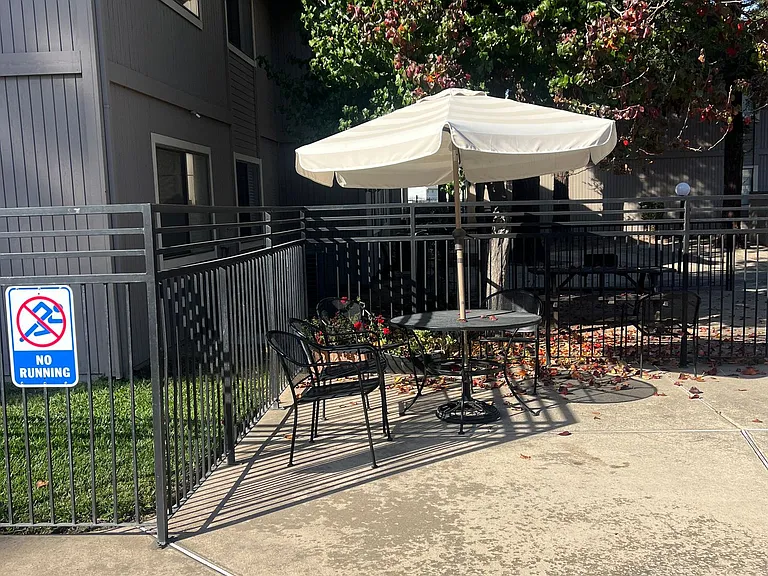 7101 Gerber Rd — Photo 16