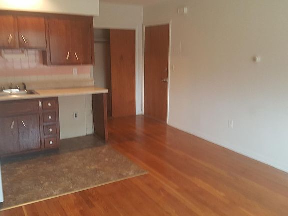 5th image of 5 Highland Ave