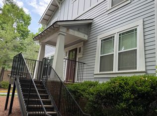 490 Barnett Shoals Rd APT 420, Athens, GA 30605