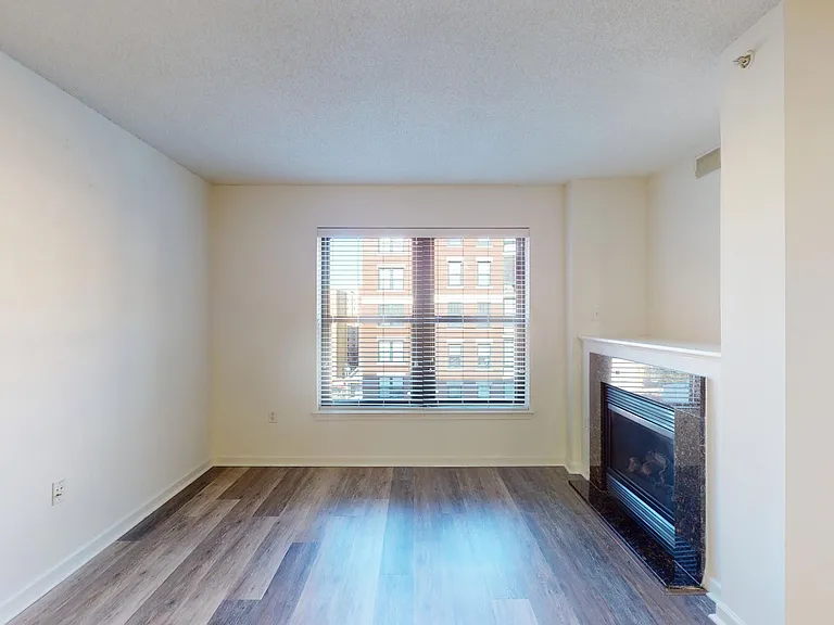 1301 Thomas Circle — Photo 70