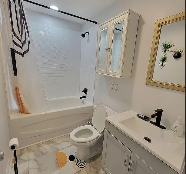 1318 Lee Ave #C7 — Photo 4