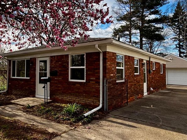 2376 Air Line Ave