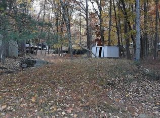 138 Creek View Dr, Milford, PA 18337