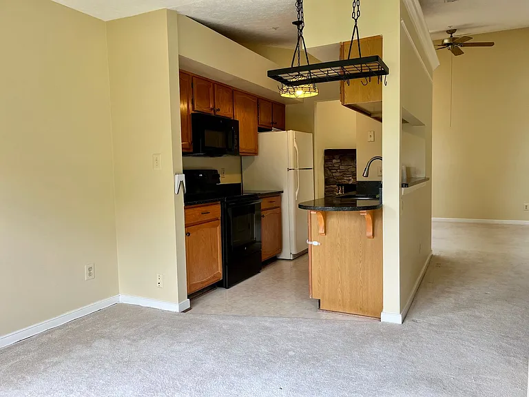 1717 Landmark Dr #3C — Photo 11
