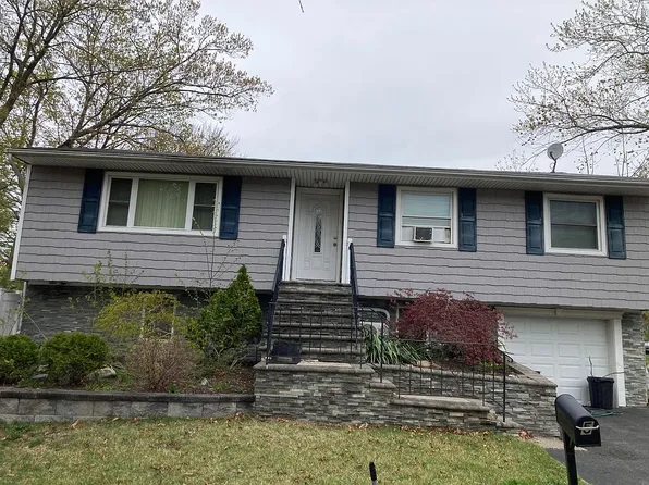 5 Ovid St, South Setauket, NY 11720