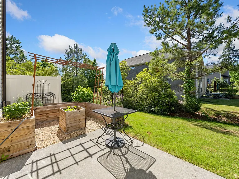 11 Moss Grove Ln — Photo 18
