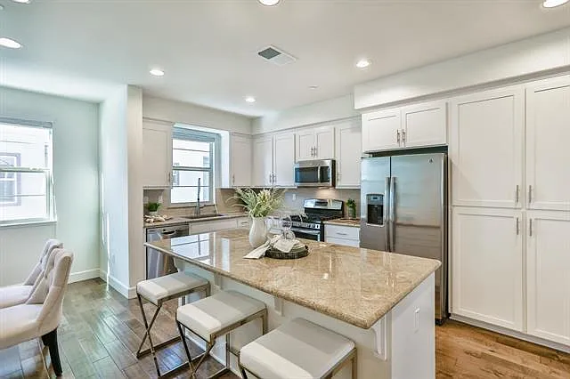 880 Apollo Pl — Photo 10