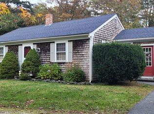 34 Newtown Rd, Centerville, MA 02632