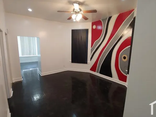 3535 W Flournoy St #1, Chicago, IL 60624