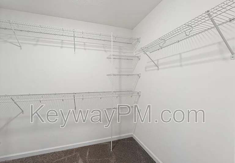165 Dublin Loop — Photo 9