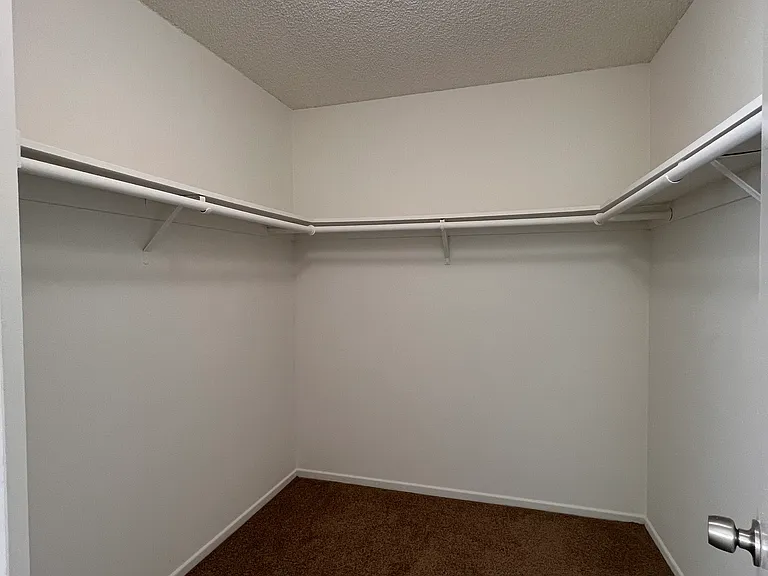 525 N Francisca Ave #11 — Photo 10