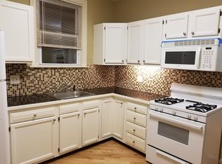 2929 N Ridgeway Ave #2, Chicago, IL 60618