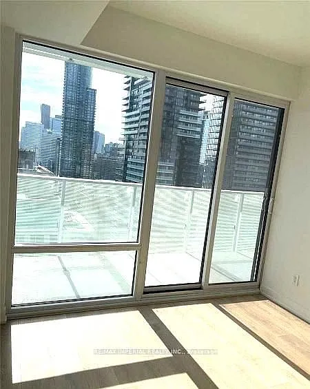 501 Yonge St #2111 — Photo 19