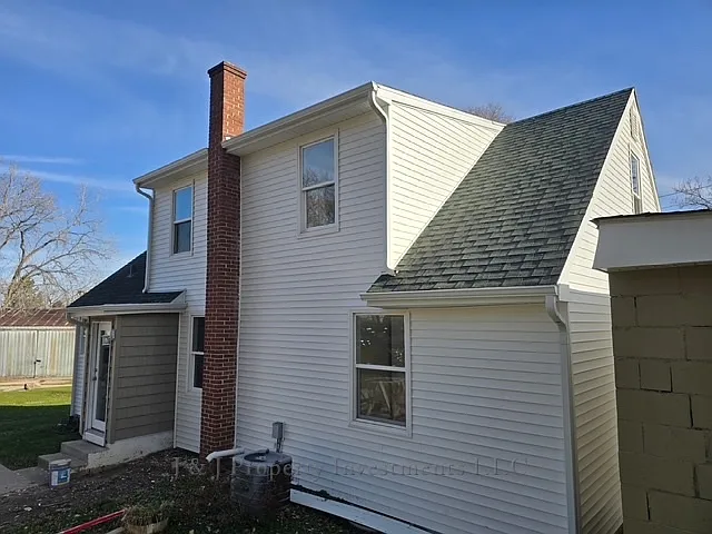 7119 South Solon Road - 1 — Photo 2