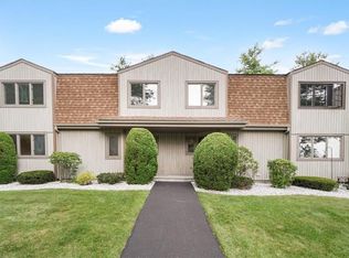 12 High Meadow Trl, Peekskill, NY 10566