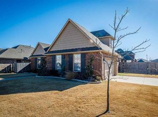 7708 SW Franks Ct, Lawton, OK 73505