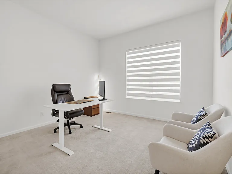 5907 Presidio Pkwy — Photo 10