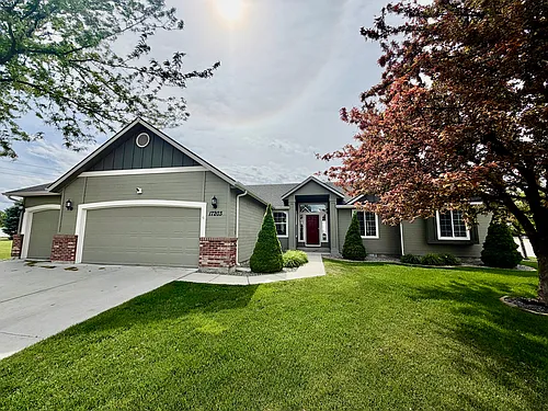 17203 N Midsummers Ln Photo 1 17203 N Midsummers Ln Photo 1