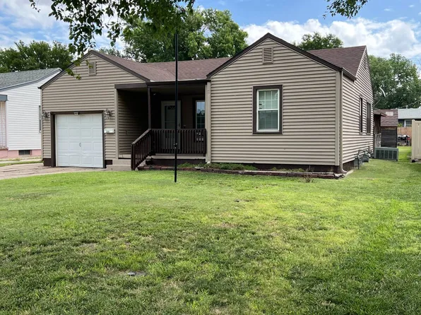 1504 N Hersey Ave, Beloit, KS 67420