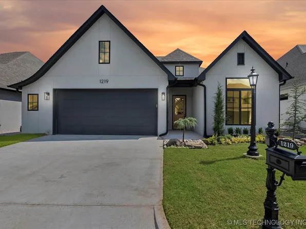 1219 E 71st Pl N, Broken Arrow, OK 74014