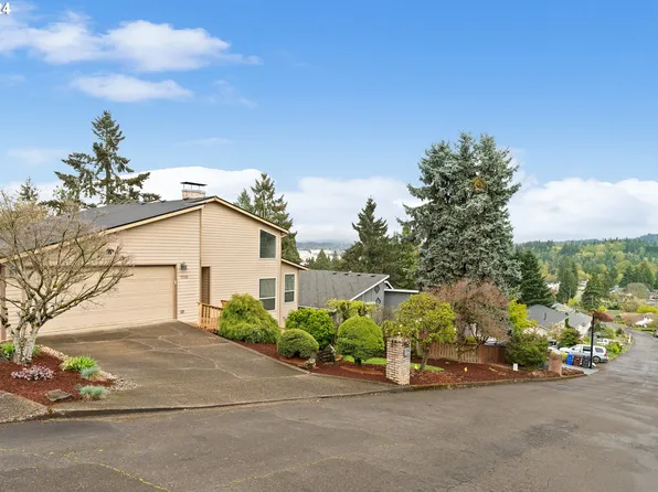 7735 Cason Ln, Gladstone, OR 97027