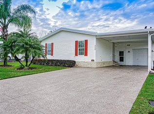 37325 Gill Ave, Zephyrhills, FL 33541