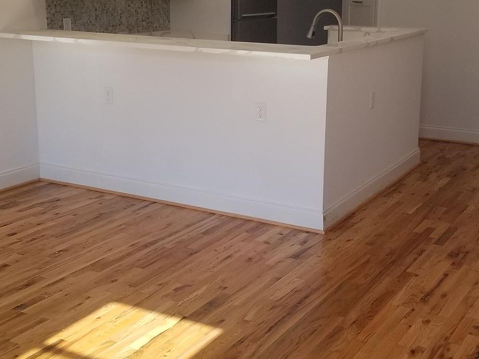 Living Area & Kitchen