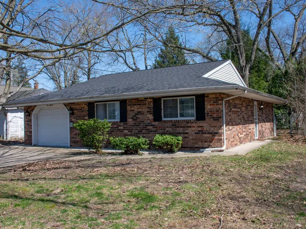 115 Stowe Ct, Niles, MI 49120