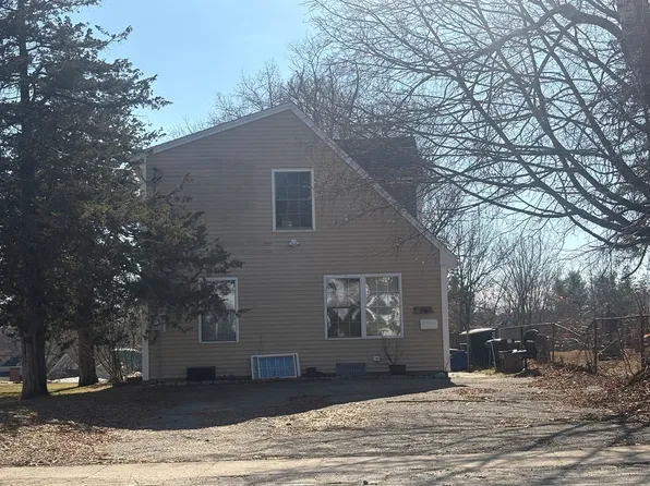 55 Stark Ave, Dover, NH 03820