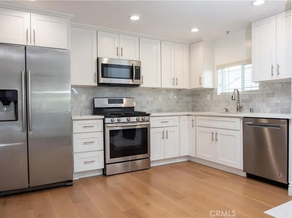 815 S Harvard Blvd #201, Los Angeles, CA 90005