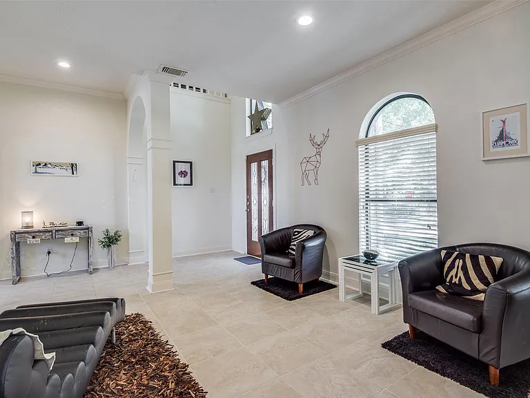 14202 Scarborough Fair St — Photo 8