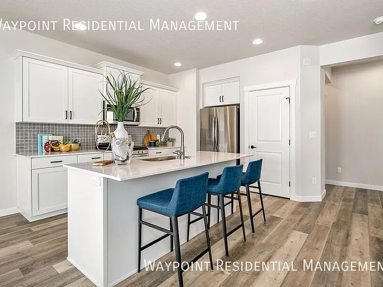 2094 S Defio Pl — Photo 14