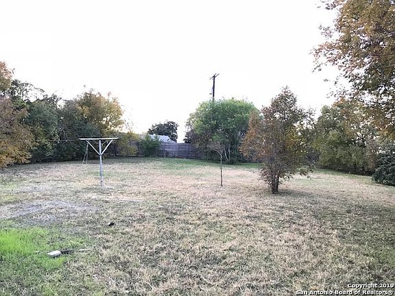 3rd image of 4503 Glen Loche Ct