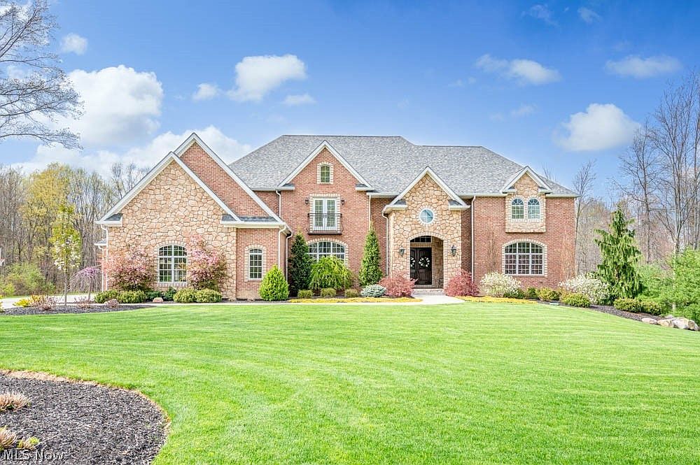 1170 Fox Den Trl, Canfield, OH 44406 Zillow