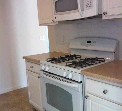 2nd image of 58 S Manheim Blvd APT 22