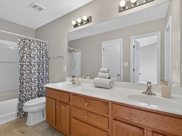80 Tannenbaum Cir — Photo 20
